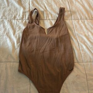 Ribbed Bodysuit 🤍 3/$25 🤍